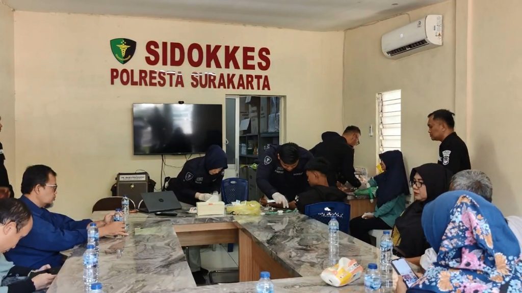 Keluarga Korban Kapal Virgo Jalani Tes DNA di Solo